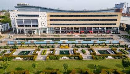 Drone image of Harlow Civic Centre and The Water Gardens