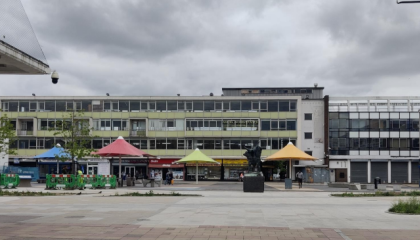 Photo of Market Square with Market House in the background